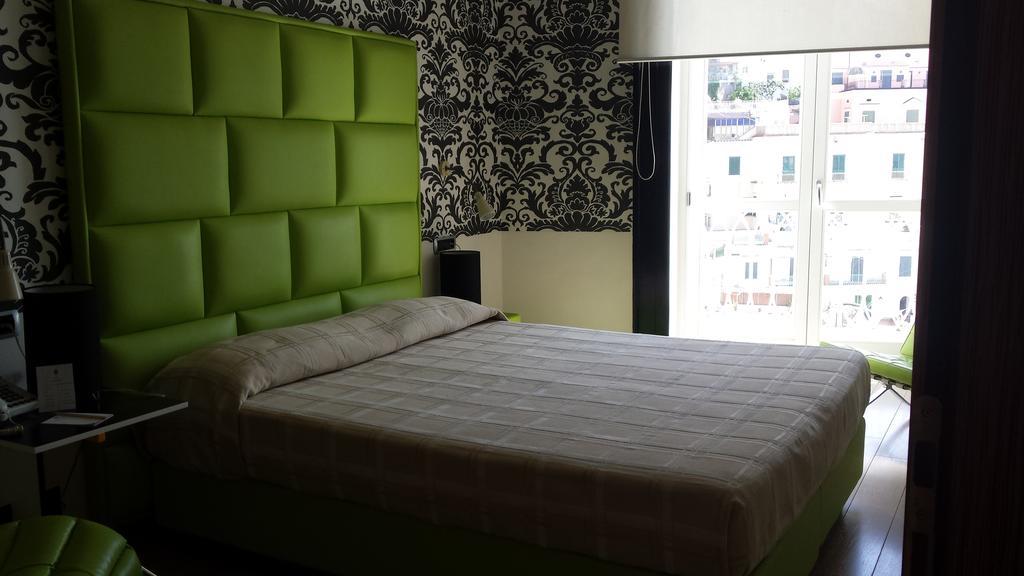 ปาลัซโซ แฟร์ไรโอลิ - โฮเต็ล แอนด์ เวลเนส Hotel อัตรานี ภายนอก รูปภาพ