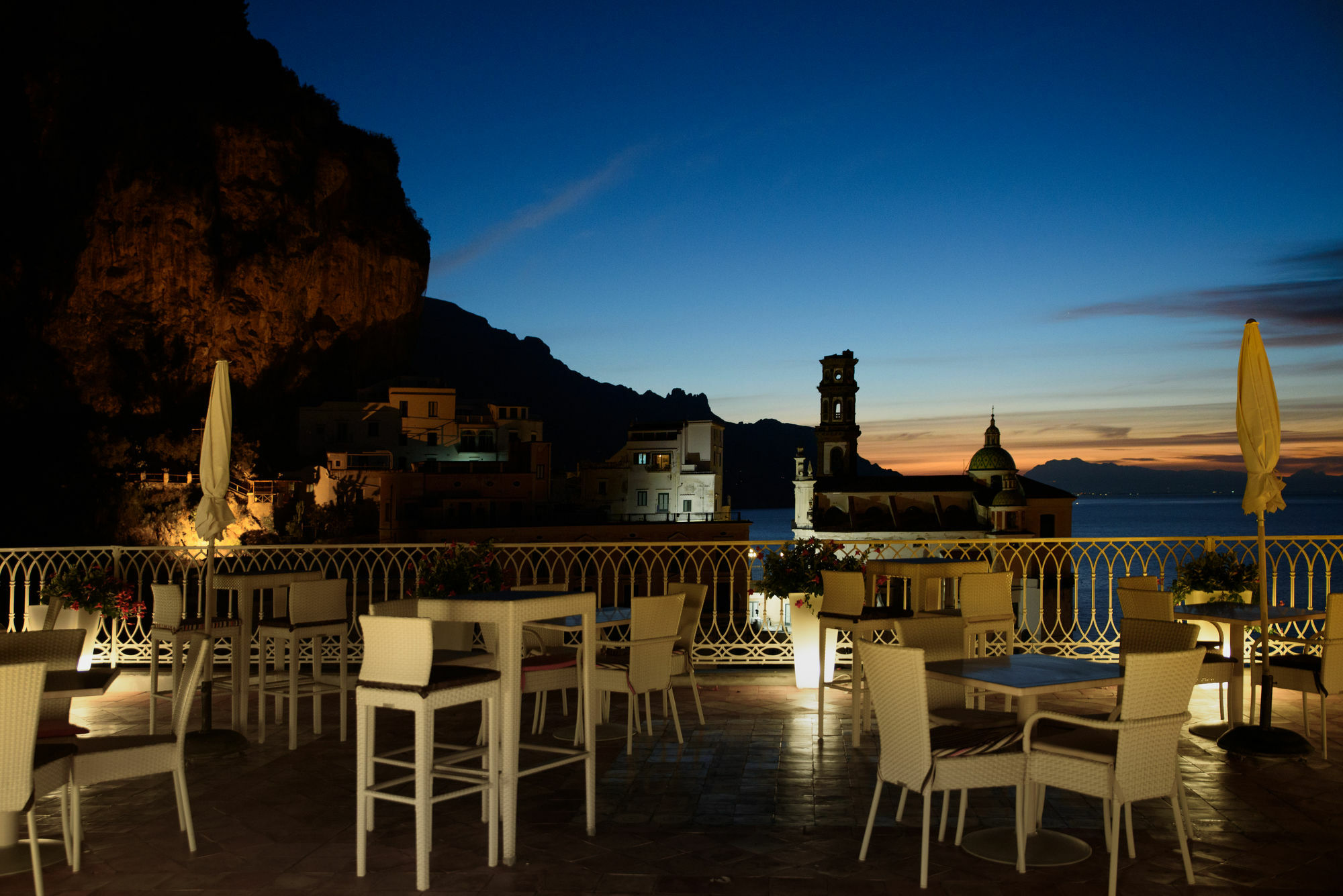 ปาลัซโซ แฟร์ไรโอลิ - โฮเต็ล แอนด์ เวลเนส Hotel อัตรานี ภายนอก รูปภาพ